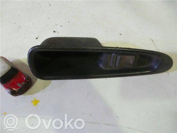 Volvo S40, V40 Electric window control switch 