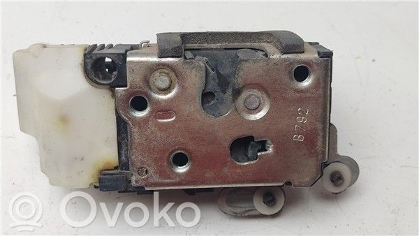 Alfa Romeo GT Serratura portiera anteriore 