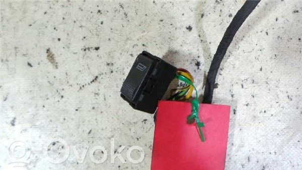 Audi A6 S6 C4 4A Electric window control switch 