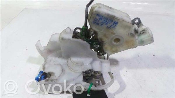 Priekšpusē slēdzene   80552AA20A
