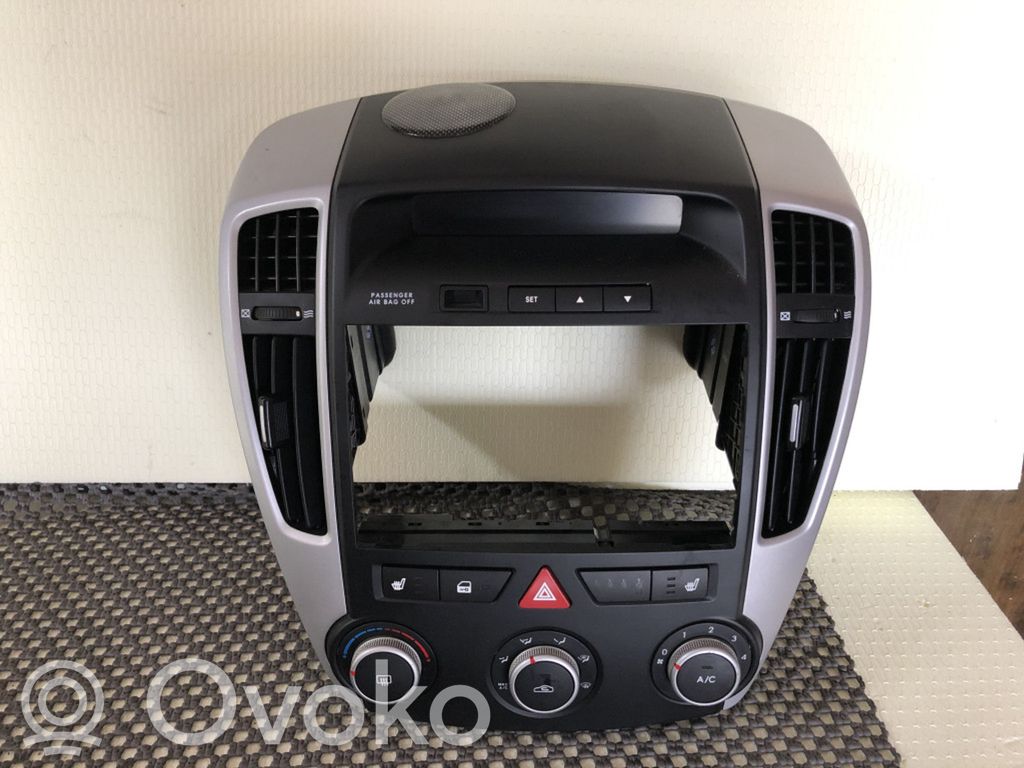 Climate control/heater control trim