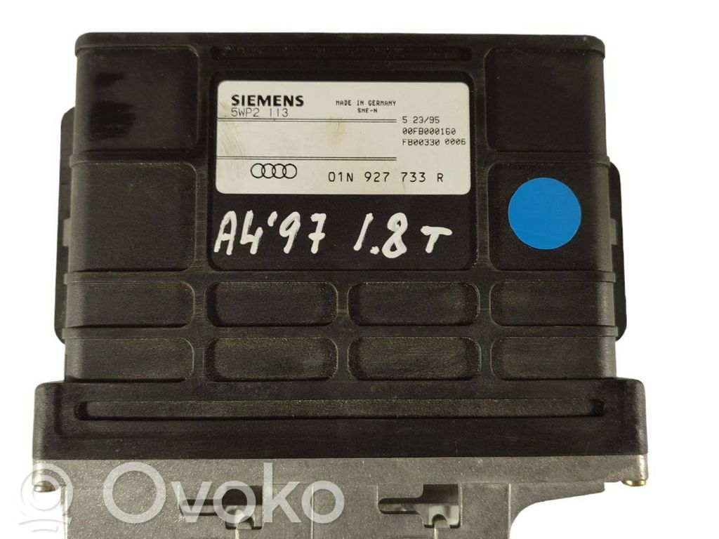 Audi A4 S4 B5 8D Vaihdelaatikon ohjainlaite/moduuli 