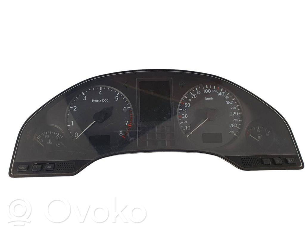 Audi A8 S8 D2 4D Nopeusmittari (mittaristo) 