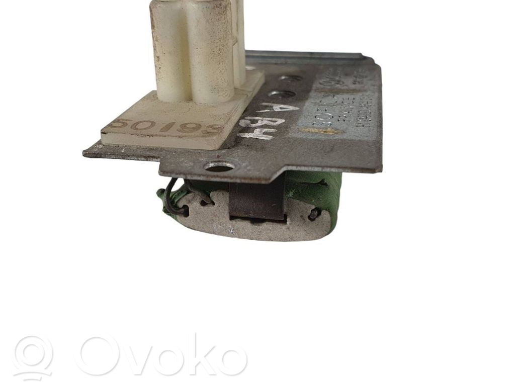 Rezystor / Opornik dmuchawy nawiewu   H04110464B,191959263