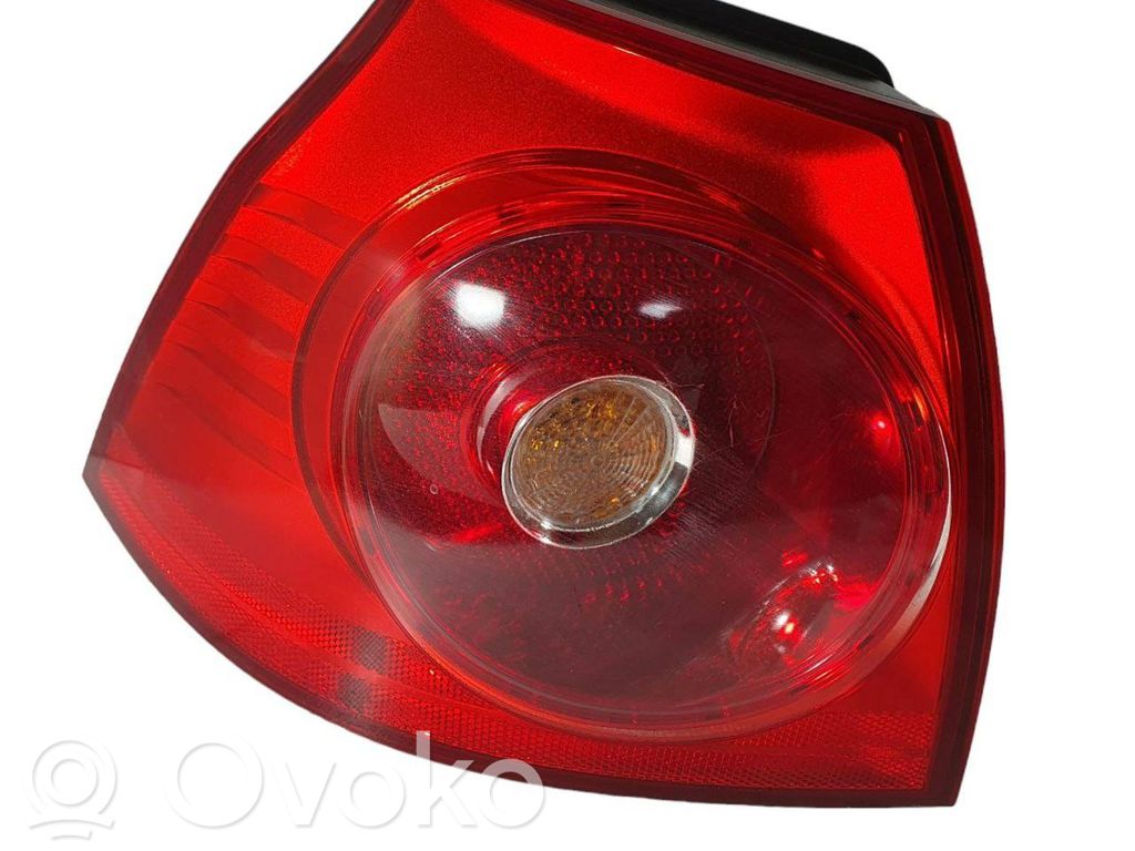 Volkswagen Golf V Lampa tylna 