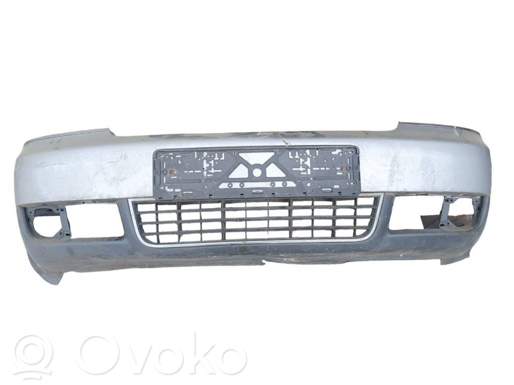 Audi A6 S6 C5 4B Priekinis bamperis 