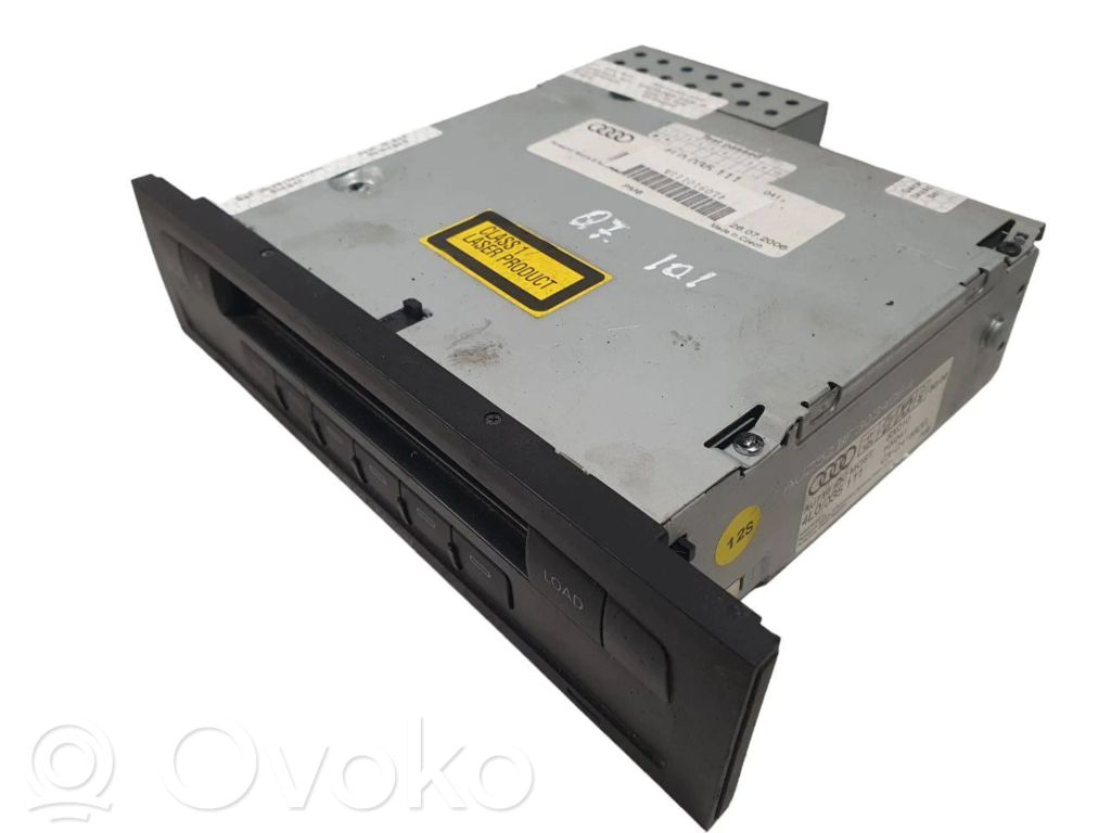 Zmieniarka płyt CD/DVD   4L0910111A,4L0910111