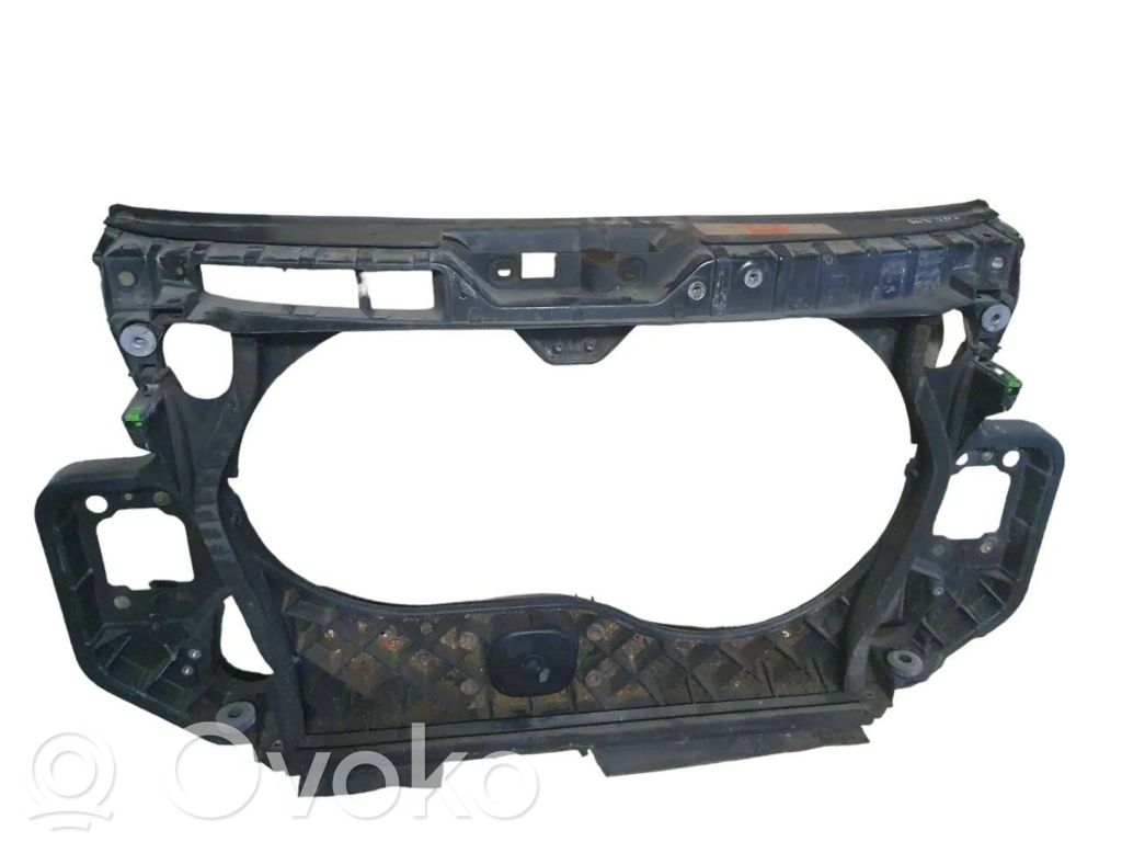 Audi A6 S6 C6 4F Radiatorių panelė 