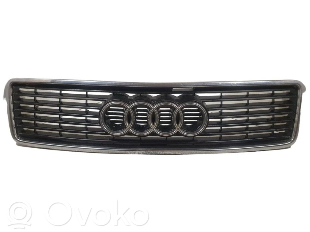 Audi A6 S6 C4 4A Etusäleikkö 