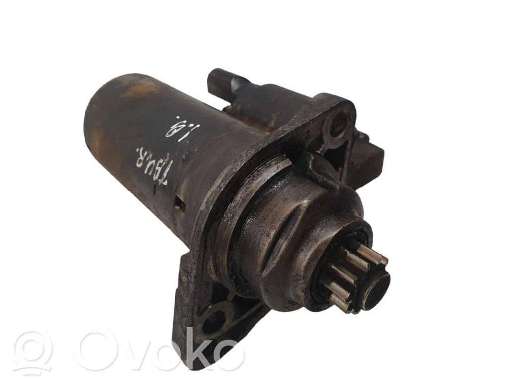Volkswagen Touran I Starter motor 