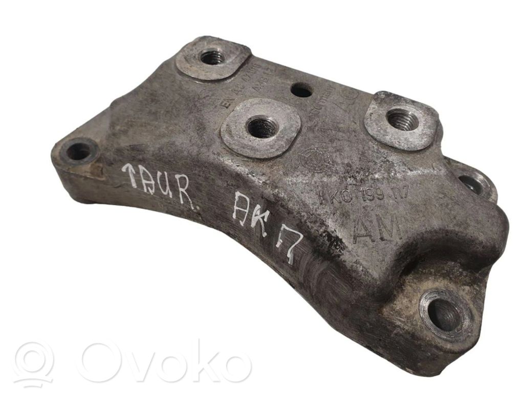 Volkswagen PASSAT B6 Gearbox mounting bracket 