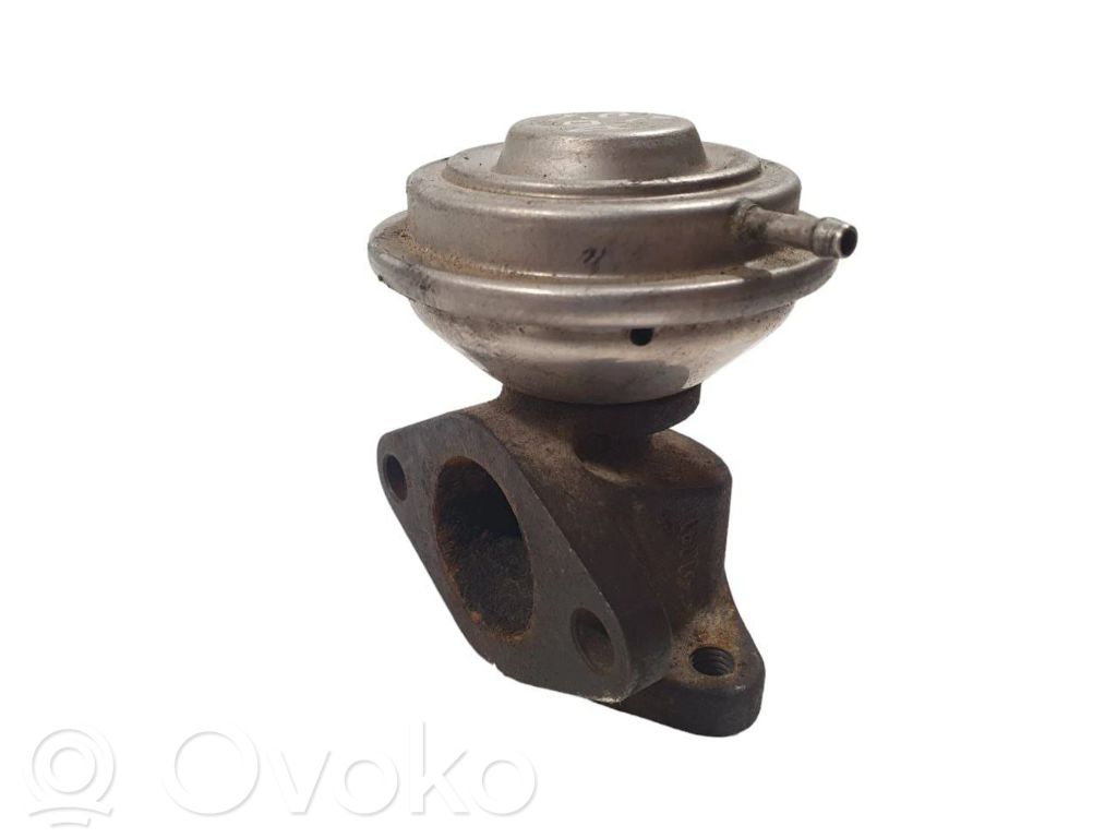 Audi A6 S6 C4 4A Válvula EGR 