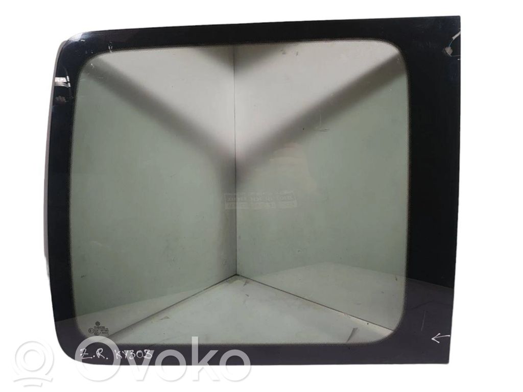 Vidrio lateral trasero   E000231,DOT682M3232AS2