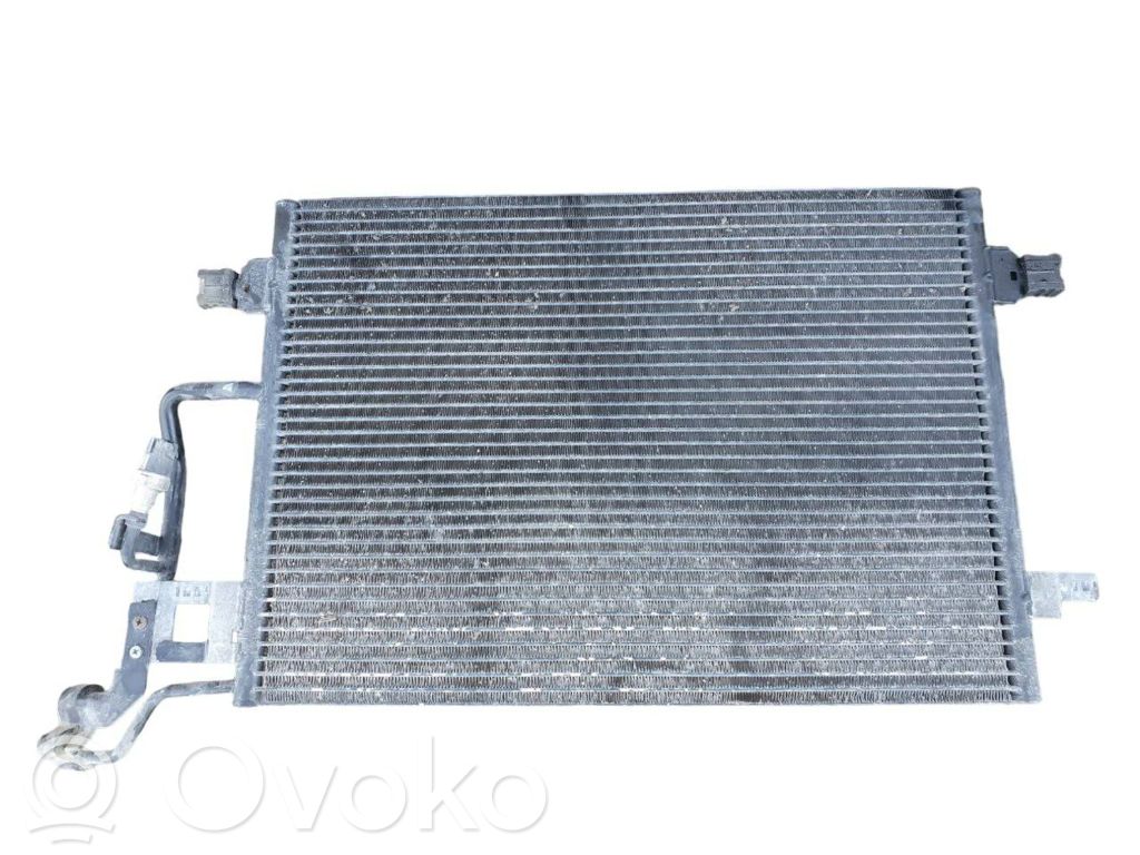 Skraplacz / Chłodnica klimatyzacji   3B0260401,3B0260401B
