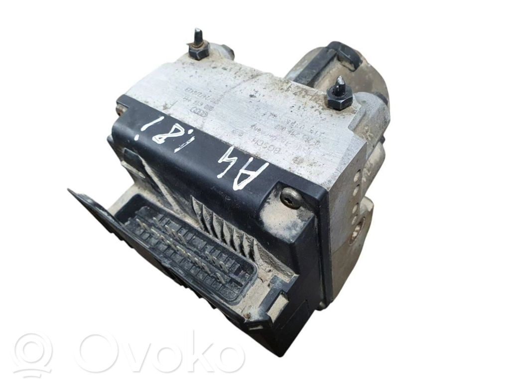 Audi A4 S4 B5 8D ABS bloks 