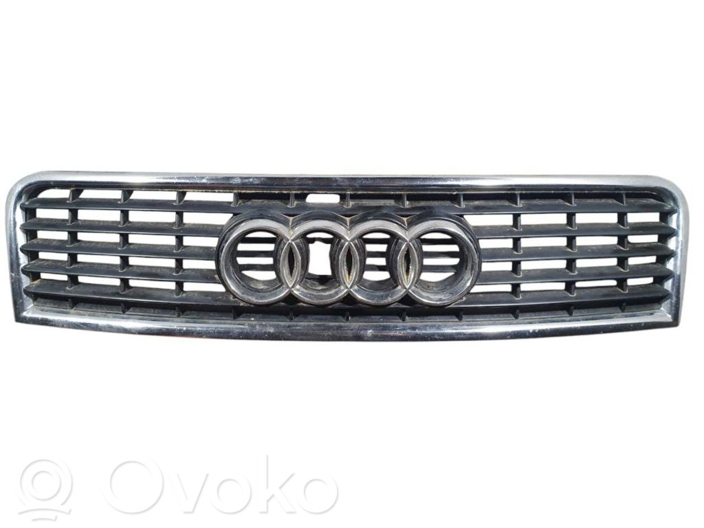 Audi A4 S4 B6 8E 8H Atrapa chłodnicy / Grill 