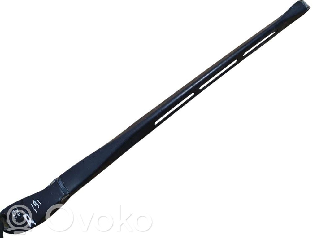 Audi A8 S8 D3 4E Brazo del limpiaparabrisas delantero 