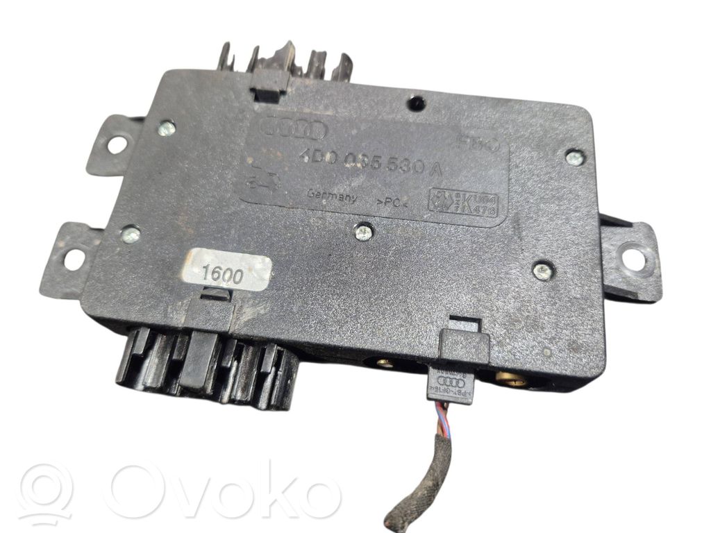 Audi A4 S4 B5 8D Unidad de control de la antena 