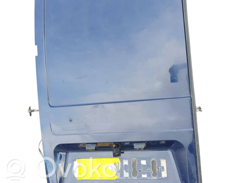 Rear door