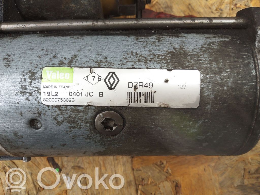 Renault Megane II Starter motor 