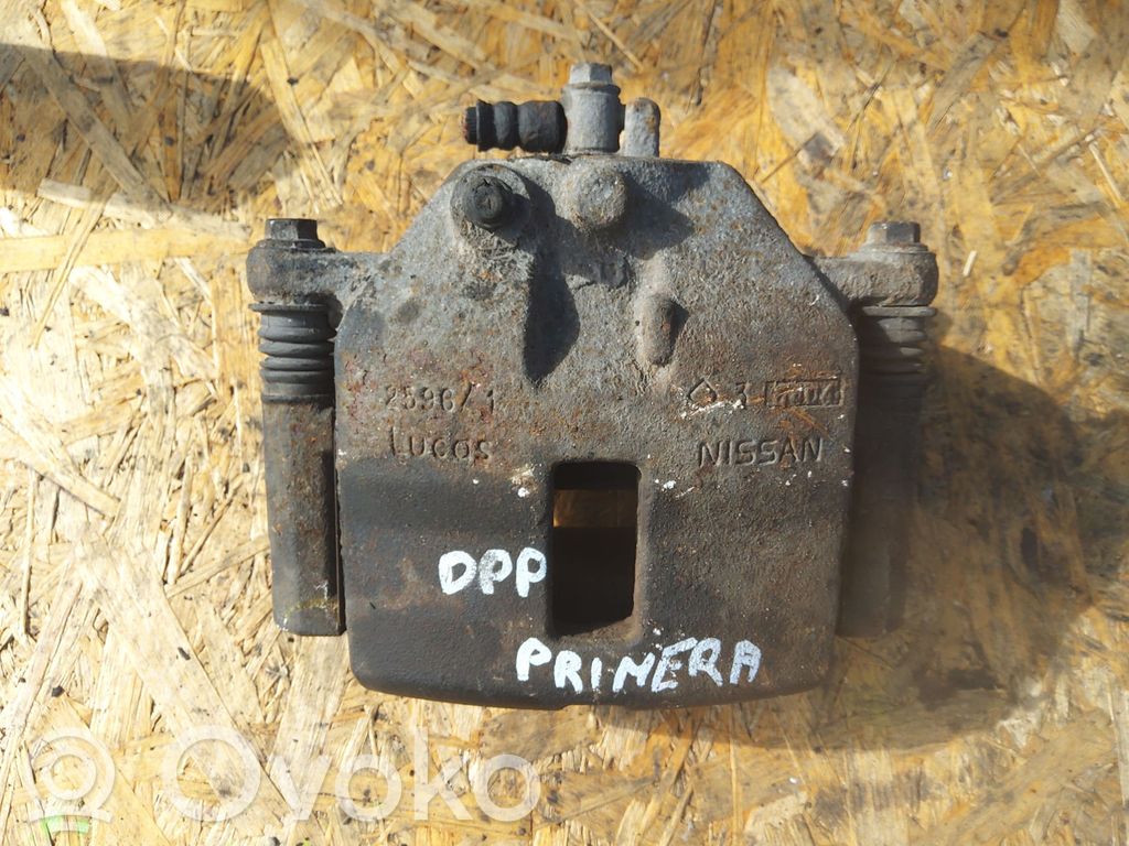 Nissan Primera Priekinis suportas 