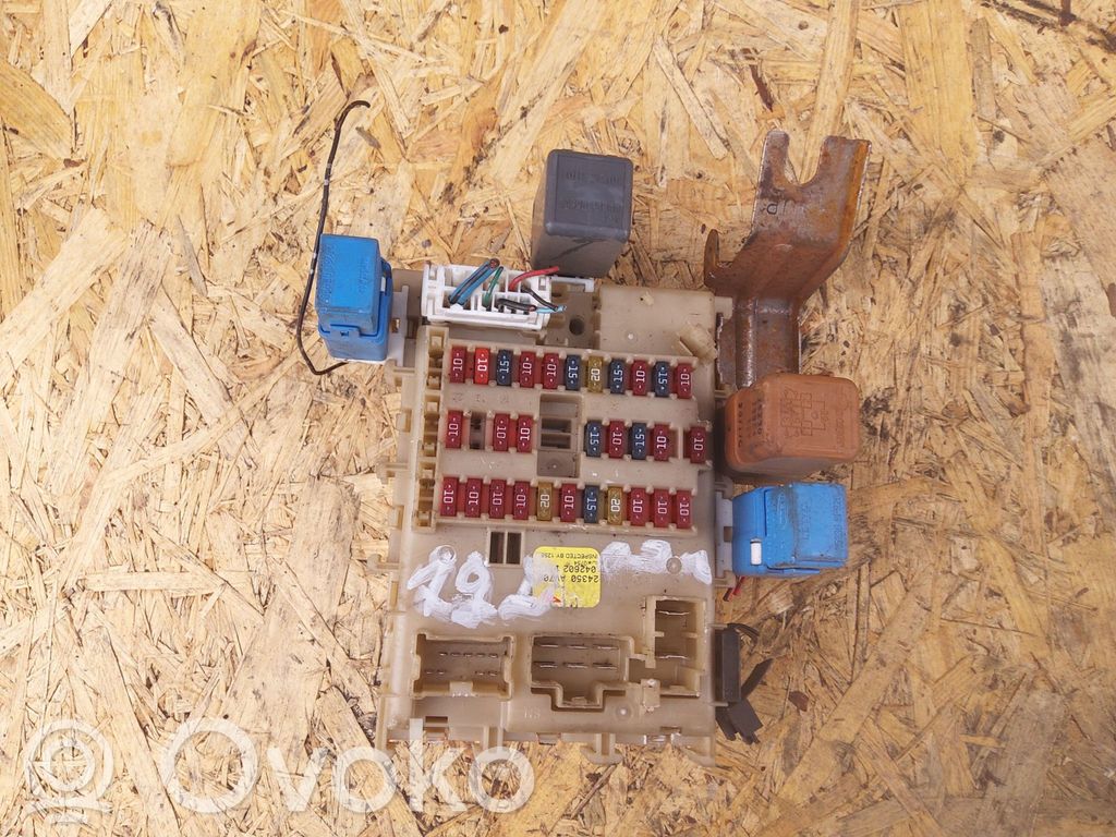 Nissan Primera Drošinātāju kaste (komplekts) 