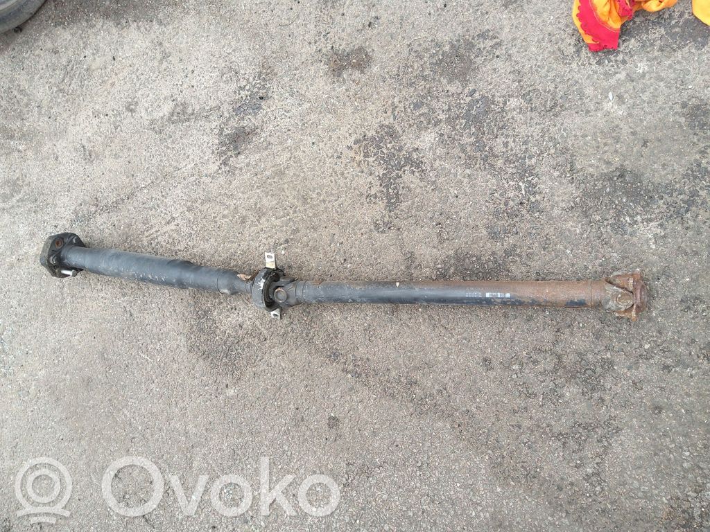 BMW 3 E90 E91 Kardanas komplekte 