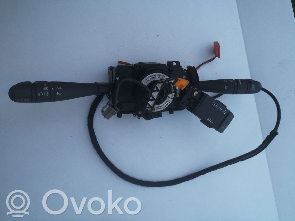 Renault Laguna I Wiper turn signal indicator stalk/switch 