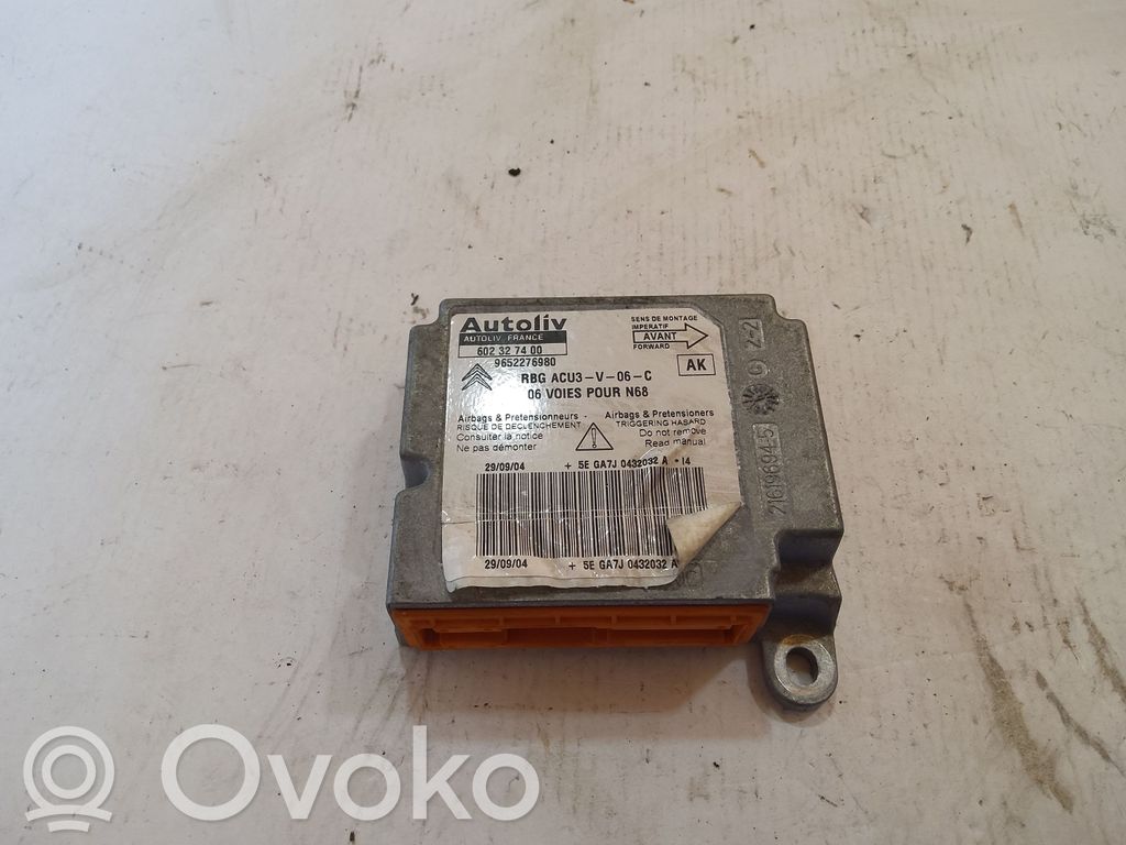 Citroen Xsara Picasso Airbag control unit/module 