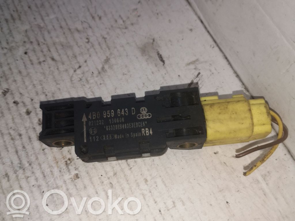 Audi A3 S3 8P Gaisa spilvenu trieciensensors 
