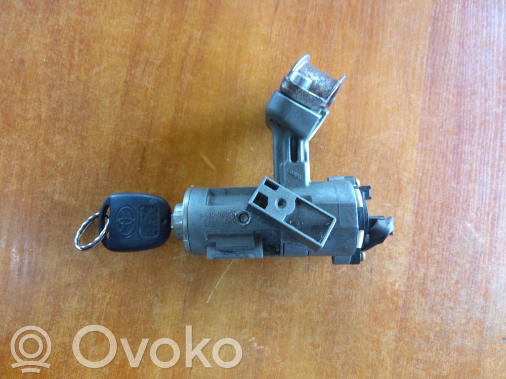 Užvedimo spynelė   45020024