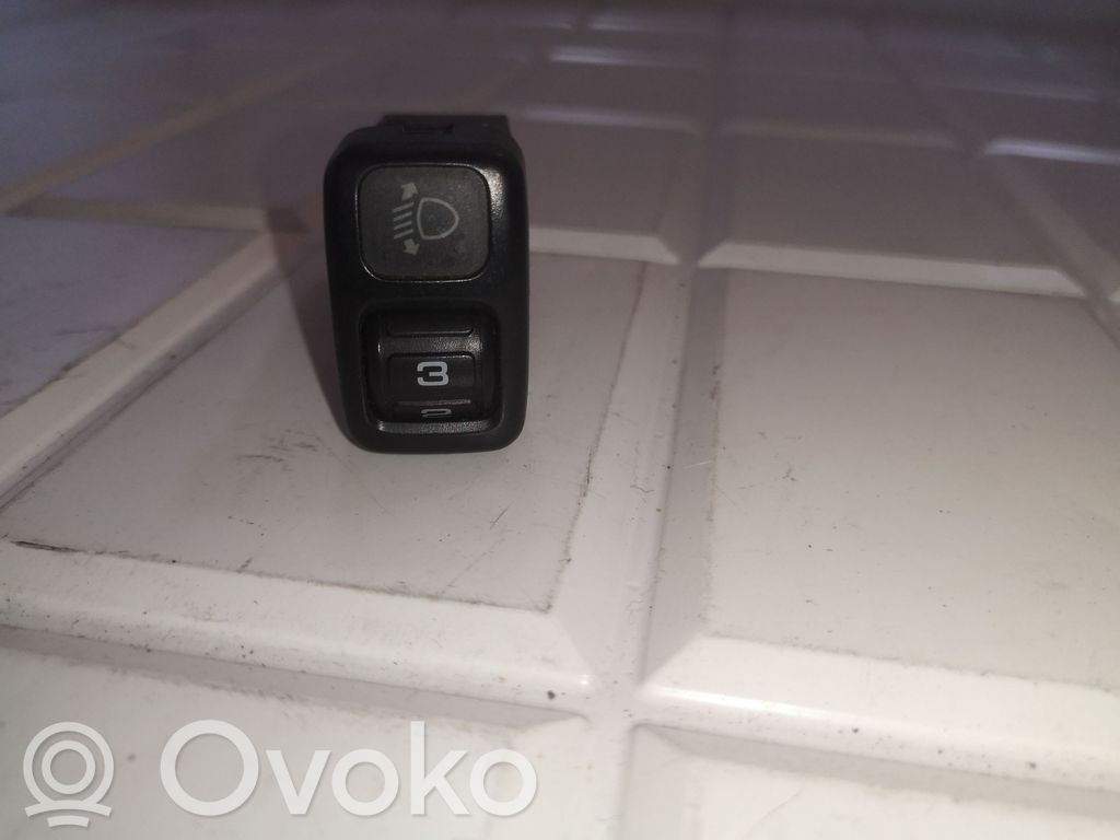 Headlight level height control switch   4X28