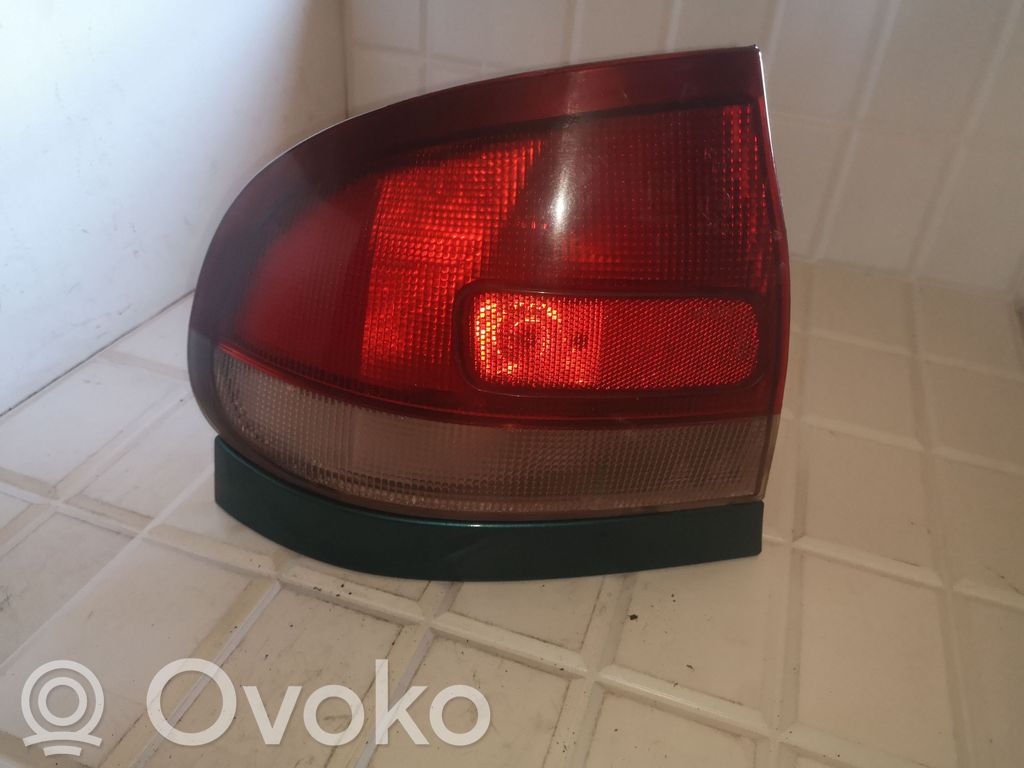 Mazda 626 Rear/tail lights 