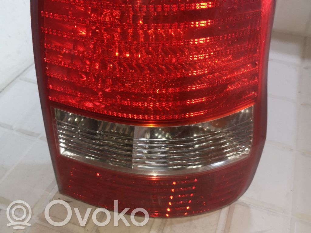 KIA Carnival Rear/tail lights 