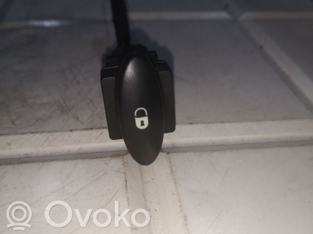 Citroen C5 Central locking switch button 
