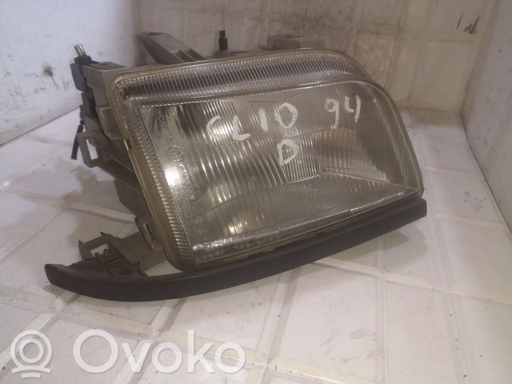 Renault Clio I Headlight/headlamp 