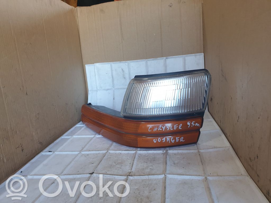 Chrysler Voyager Frontblinker 