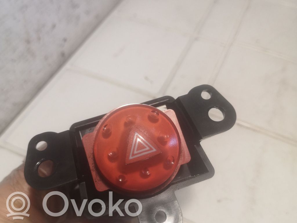 Nissan Almera Tino Hazard light switch 
