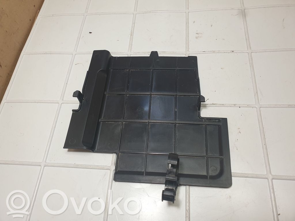 Citroen C3 Akkulaatikon alustan kansi 