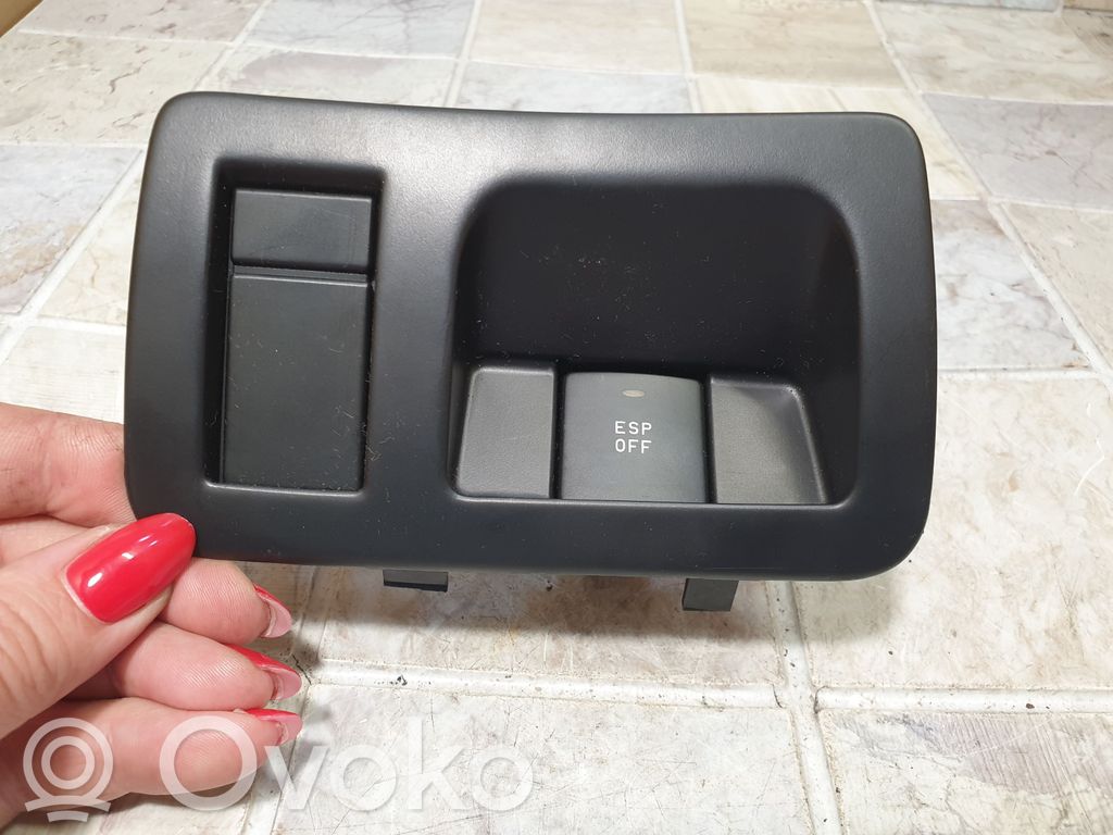 Peugeot 607 ESP (stability program) switch 