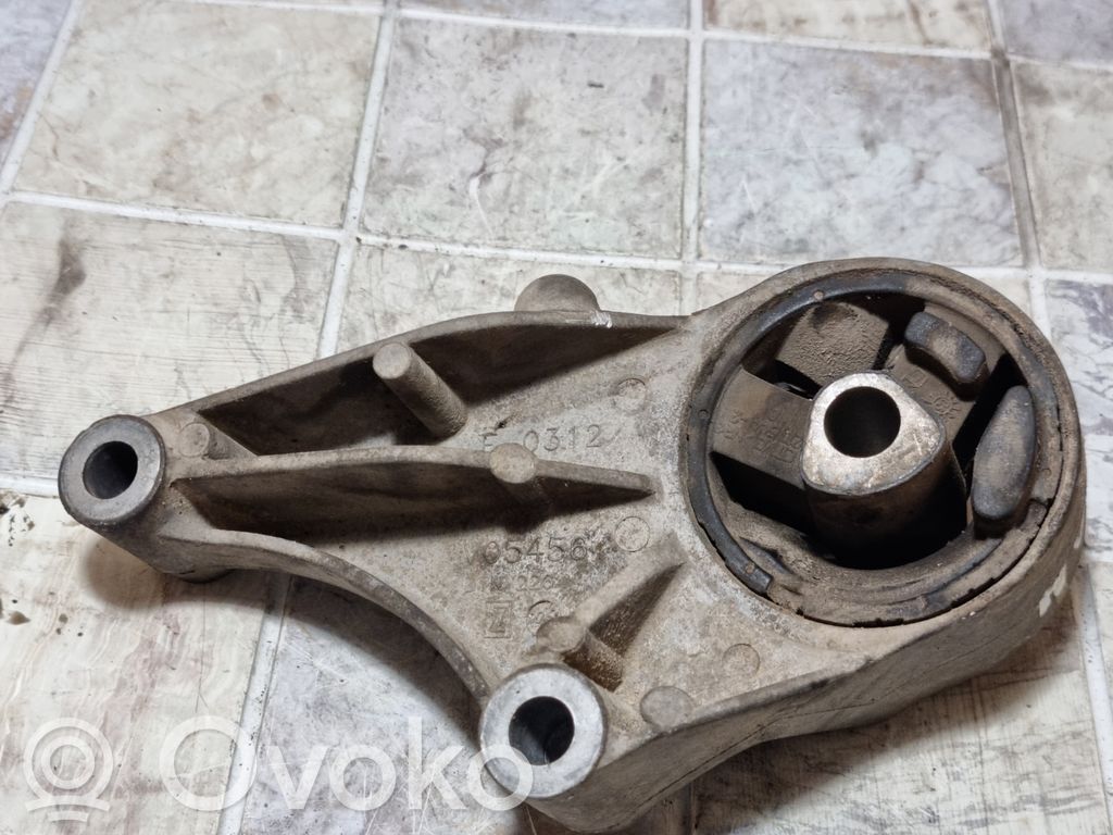 Opel Astra H Engine mount bracket 