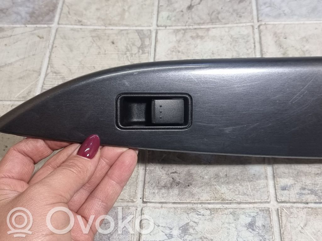 Mazda 6 Electric window control switch 