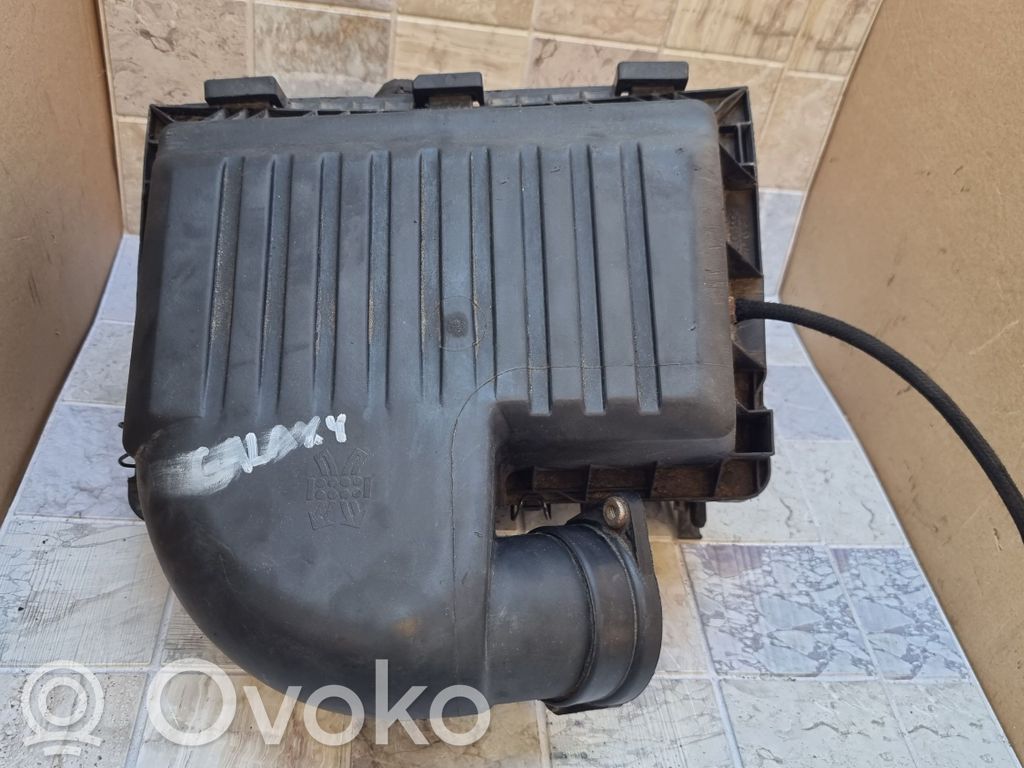 Ford Galaxy Air filter box 