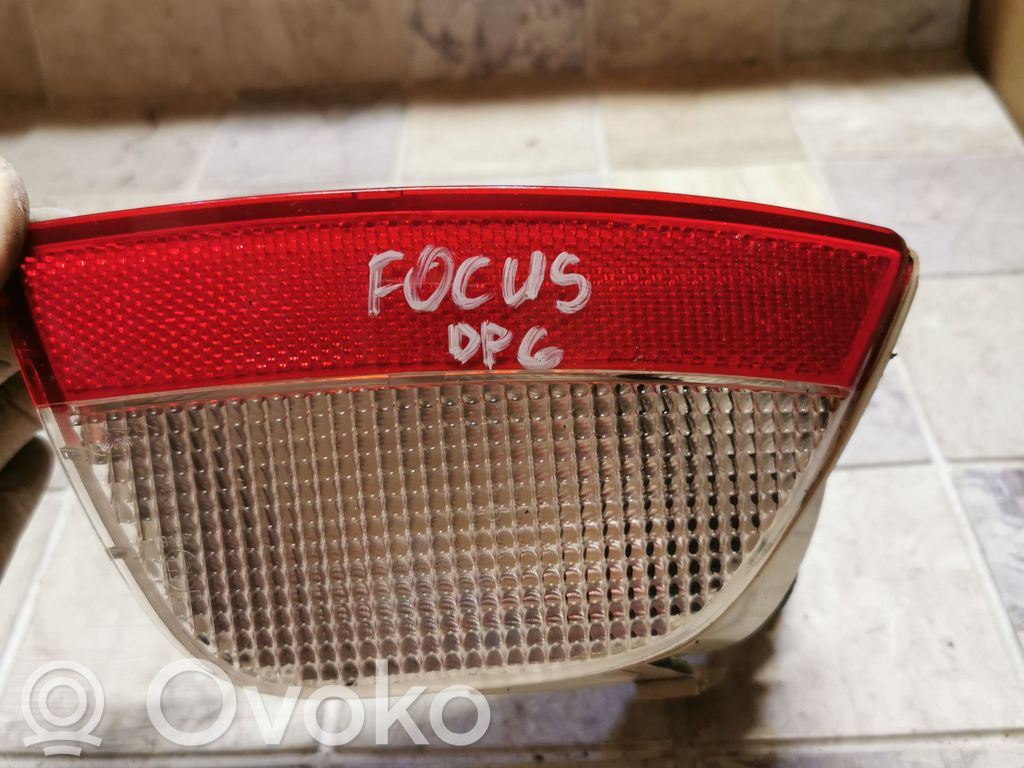 Ford Focus Rückleuchte Heckleuchte in Stoßstange 