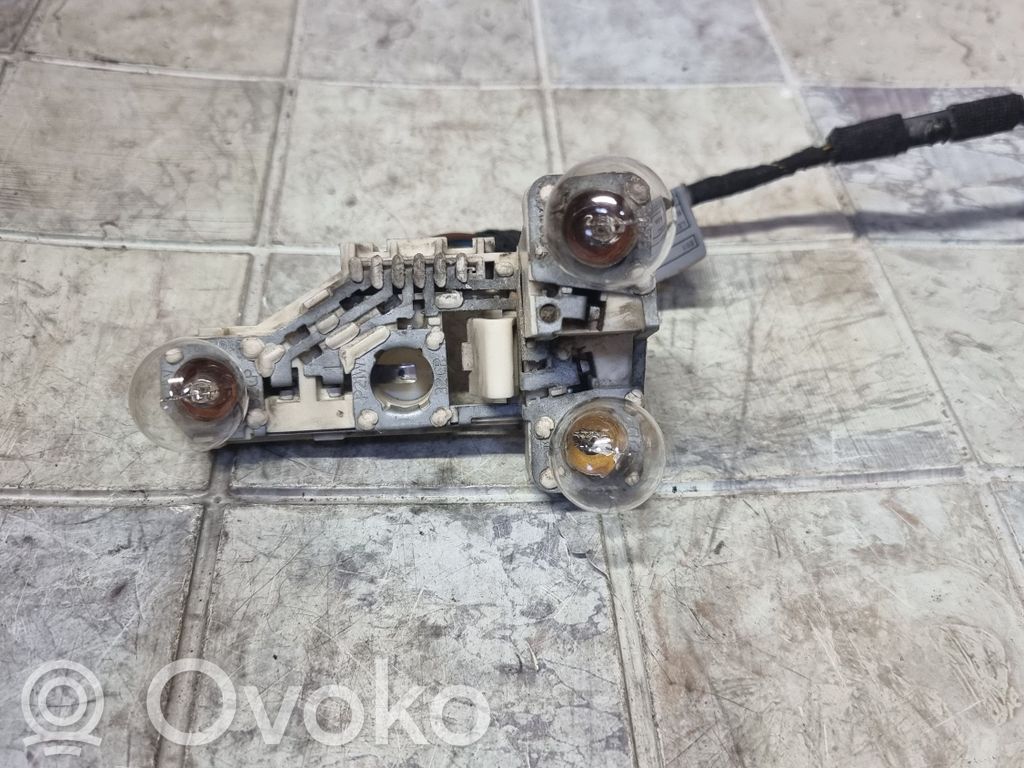 BMW 3 E90 E91 Portalampada fanale posteriore 