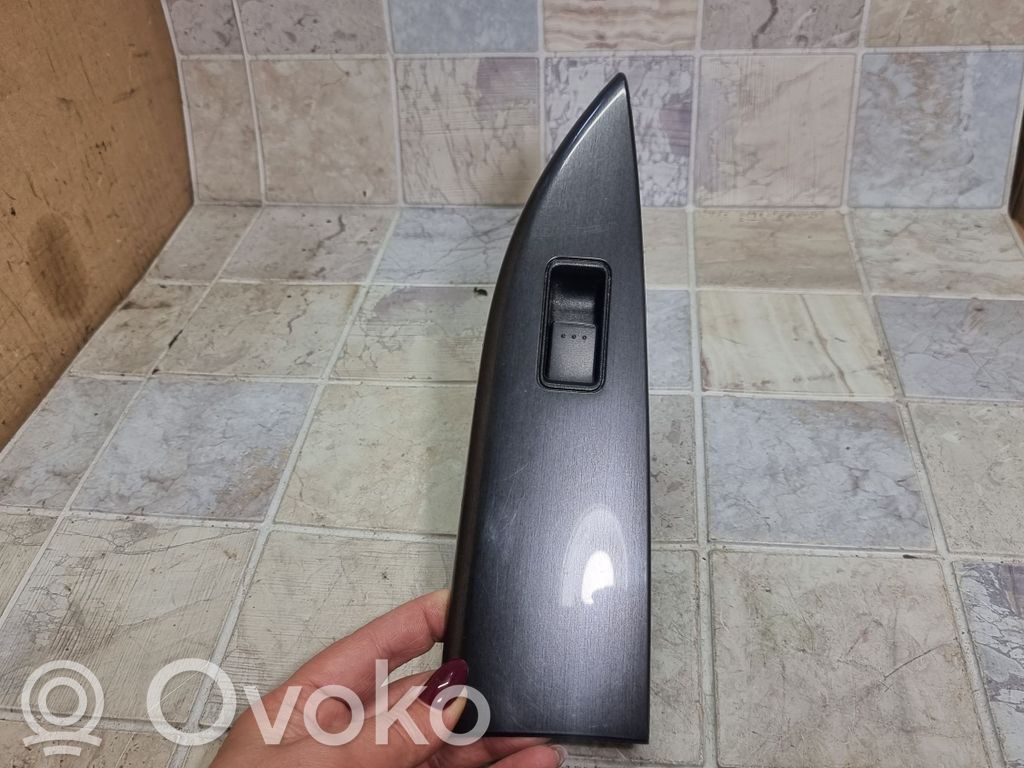 Mazda 6 Electric window control switch 