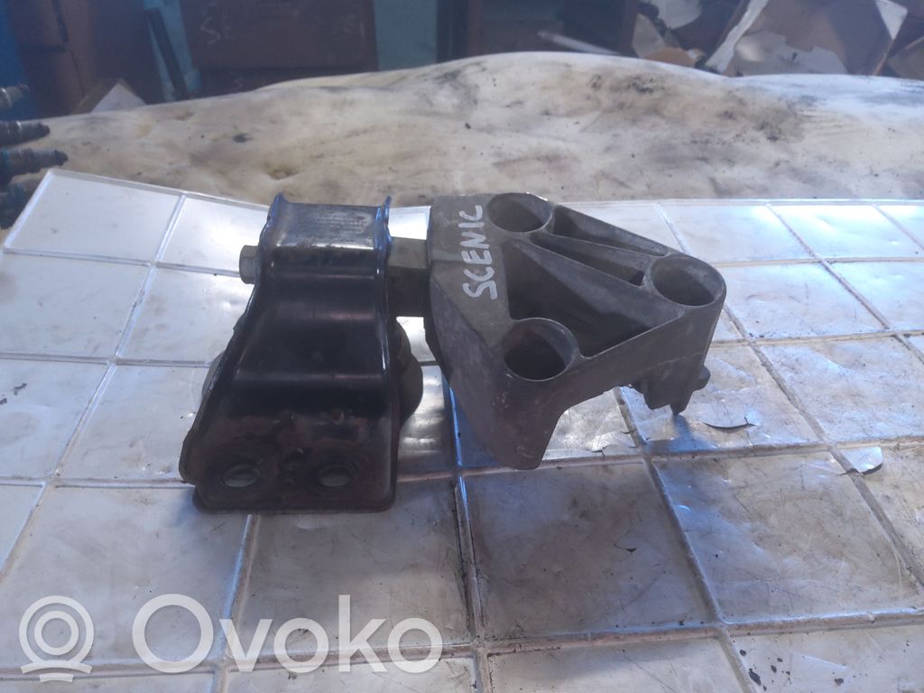 Renault Scenic II -  Grand scenic II Engine mount bracket 