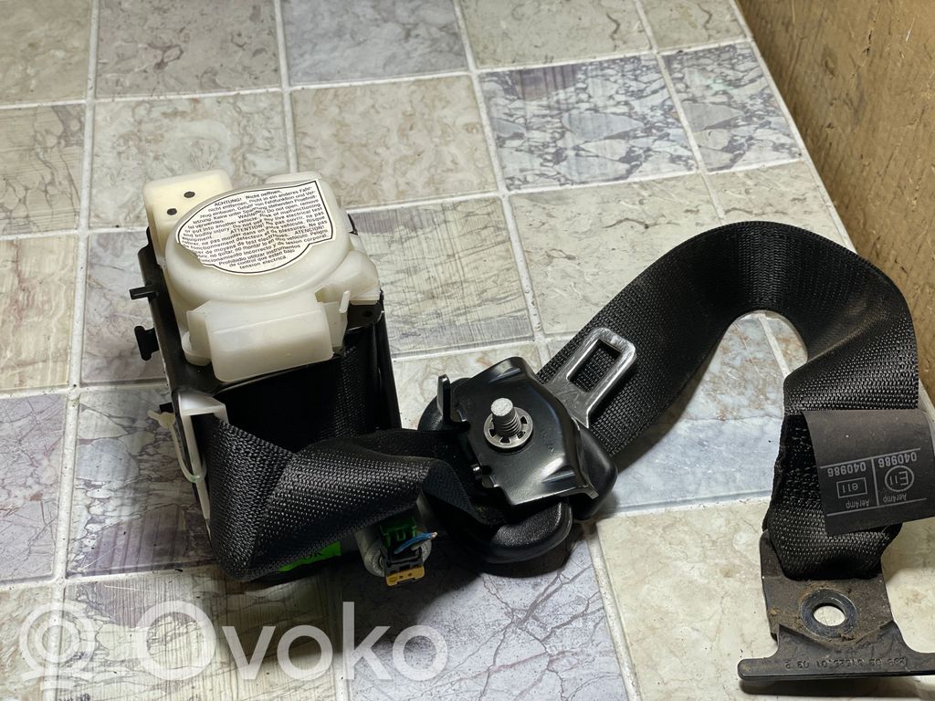 Saab 9-3 Ver1 Cinturón trasero 