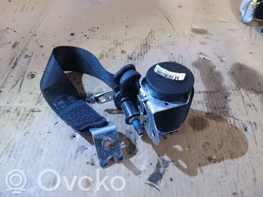 Mazda 2 Cinturón trasero 