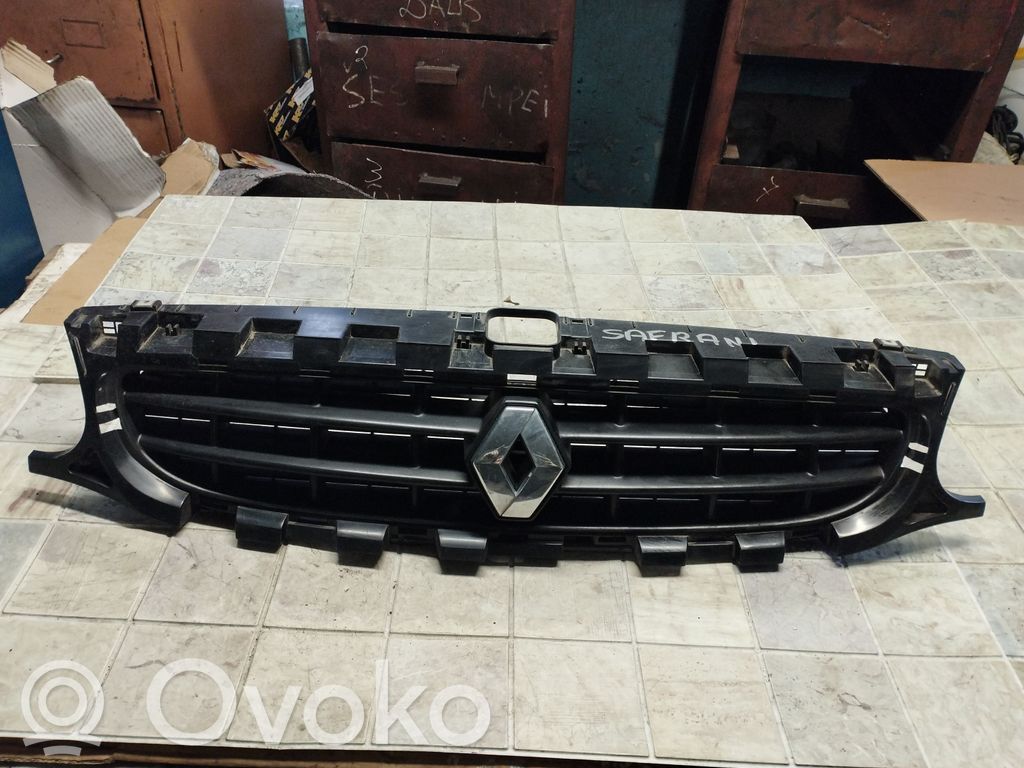 Renault Safrane Etusäleikkö 